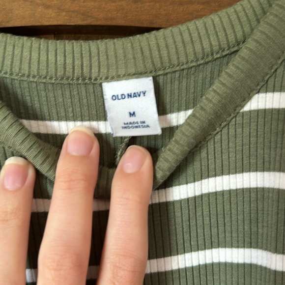 Striped Loose Fit Dress - Picture 4 of 4